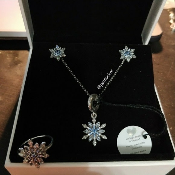 Pandora | Jewelry | Crystalized 